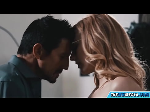 ❤️ Mmekọahụ ịhụnanya na-acha anụnụ anụnụ ☑ Anal video ️❤