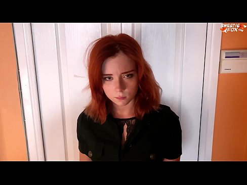 ❤️ Onye nche tara nwanyị mara mma ahụhụ maka ịkwatu ụlọ ahịa - Cum In Mouth ☑ Anal video ️❤