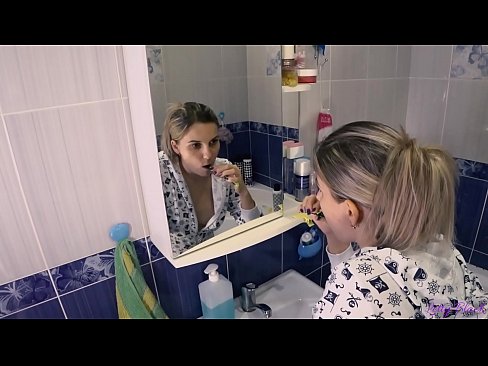 ❤️ Mbanye anataghị ikike na-eto eto na pajamas na-ejedebe ọnụ ọnụ na ịnyịnya ibu - letty ojii ☑ Anal video ️❤